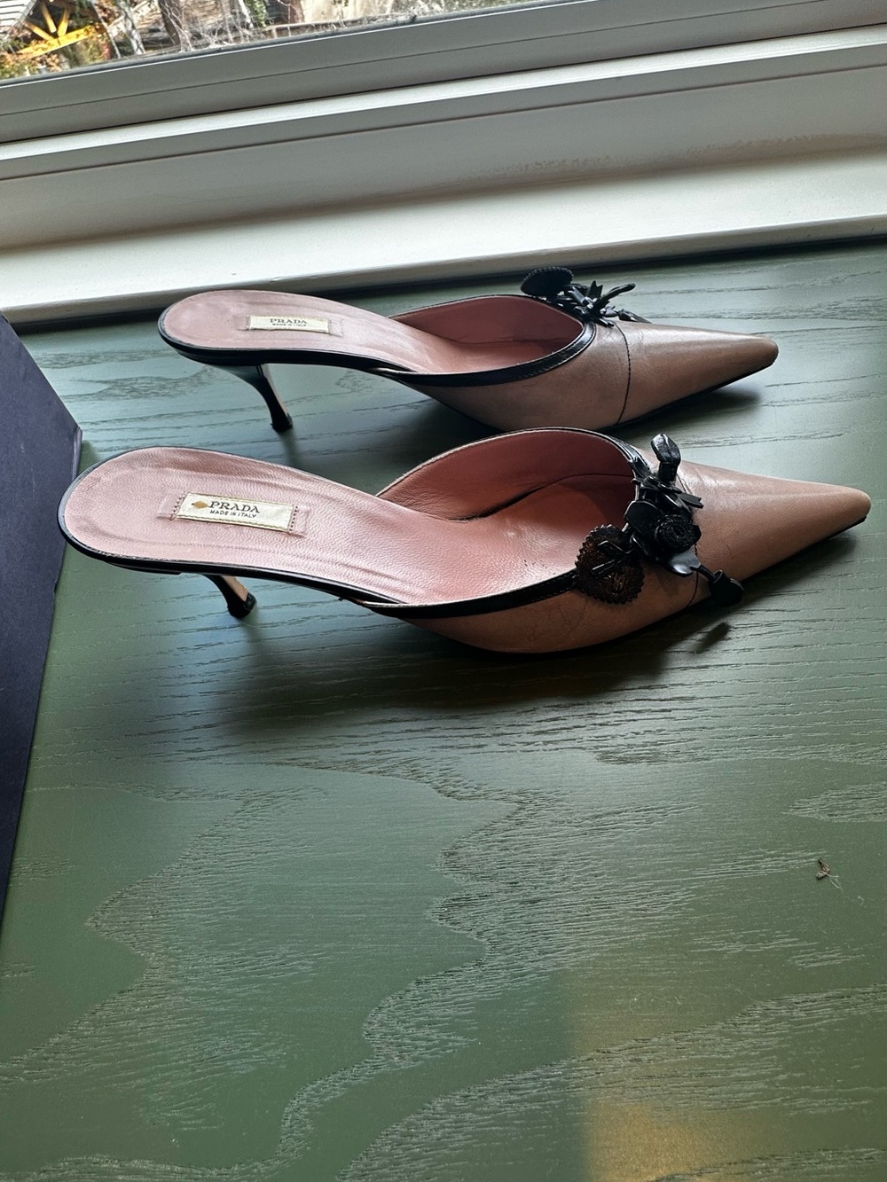 Prada Pink Pointed-Toe Slip-On Mules with Black Floral Trim - Picture 5 of 16